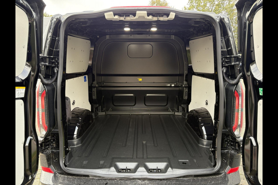 Ford Transit Custom 320 2.5 PHEV L2H1 Sport DC | SCI | 233pk | | Dubbele Cabine | Dubbele zijschuifdeur | Inklapbare trekhaak | 19 inch lichtmetalen Sport velgen (mat zwart) | Verwarmbaar stuurwiel | Navigatie systeem