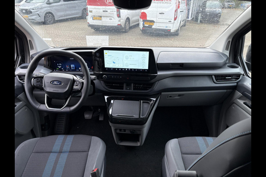 Ford Transit Custom 320 2.5 PHEV L2H1 Sport DC | SCI | 233pk | | Dubbele Cabine | Dubbele zijschuifdeur | Inklapbare trekhaak | 19 inch lichtmetalen Sport velgen (mat zwart) | Verwarmbaar stuurwiel | Navigatie systeem