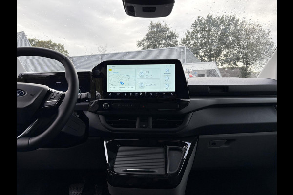 Ford Transit Custom 320 2.5 PHEV L2H1 Sport DC | SCI | 233pk | | Dubbele Cabine | Dubbele zijschuifdeur | Inklapbare trekhaak | 19 inch lichtmetalen Sport velgen (mat zwart) | Verwarmbaar stuurwiel | Navigatie systeem