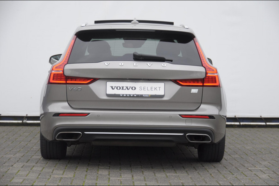 Volvo V60 T6 340PK Automaat Recharge AWD Inscription / Panoramadak / BLIS / Parkeersensoren met camera / Elektrische achterklep / Stoel - en stuurwielverwarming / Getint glas / Adaptieve cruise control Volvo V60 T6 340PK Automaat Recharge AWD Inscription / Panoramadak / BLIS / Parkeersensoren met camera / Elektrische achterklep / Stoel - en stuurwielverwarming / Getint glas / Adaptieve cruise control