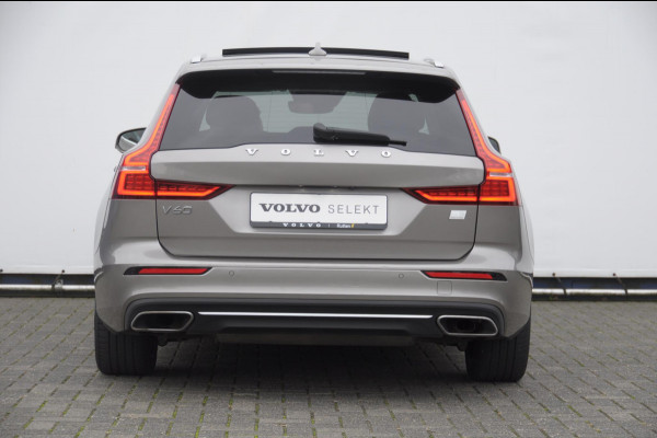 Volvo V60 T6 340PK Automaat Recharge AWD Inscription / Panoramadak / BLIS / Parkeersensoren met camera / Elektrische achterklep / Stoel - en stuurwielverwarming / Getint glas / Adaptieve cruise control Volvo V60 T6 340PK Automaat Recharge AWD Inscription / Panoramadak / BLIS / Parkeersensoren met camera / Elektrische achterklep / Stoel - en stuurwielverwarming / Getint glas / Adaptieve cruise control