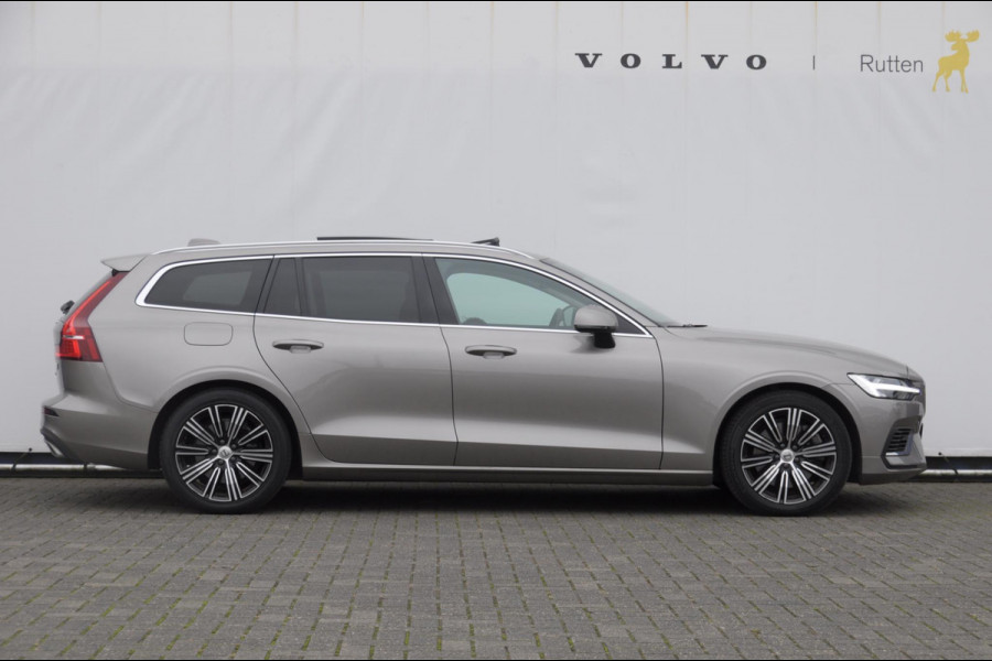 Volvo V60 T6 340PK Automaat Recharge AWD Inscription / Panoramadak / BLIS / Parkeersensoren met camera / Elektrische achterklep / Stoel - en stuurwielverwarming / Getint glas / Adaptieve cruise control Volvo V60 T6 340PK Automaat Recharge AWD Inscription / Panoramadak / BLIS / Parkeersensoren met camera / Elektrische achterklep / Stoel - en stuurwielverwarming / Getint glas / Adaptieve cruise control