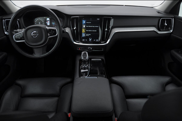Volvo V60 T6 340PK Automaat Recharge AWD Inscription / Panoramadak / BLIS / Parkeersensoren met camera / Elektrische achterklep / Stoel - en stuurwielverwarming / Getint glas / Adaptieve cruise control Volvo V60 T6 340PK Automaat Recharge AWD Inscription / Panoramadak / BLIS / Parkeersensoren met camera / Elektrische achterklep / Stoel - en stuurwielverwarming / Getint glas / Adaptieve cruise control