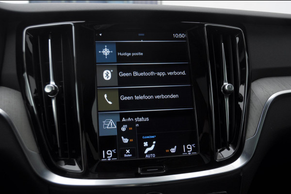 Volvo V60 T6 340PK Automaat Recharge AWD Inscription / Panoramadak / BLIS / Parkeersensoren met camera / Elektrische achterklep / Stoel - en stuurwielverwarming / Getint glas / Adaptieve cruise control Volvo V60 T6 340PK Automaat Recharge AWD Inscription / Panoramadak / BLIS / Parkeersensoren met camera / Elektrische achterklep / Stoel - en stuurwielverwarming / Getint glas / Adaptieve cruise control