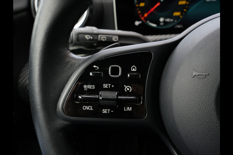 Mercedes-Benz A-Klasse 180 Business Solution Automaat | Navigatie | Android/Apple Carplay