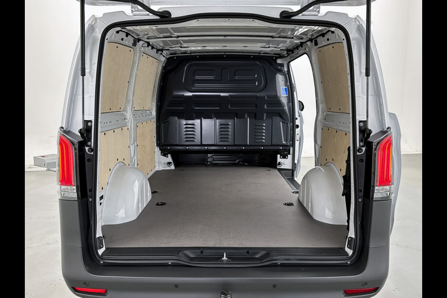 Mercedes-Benz Vito 116 CDI L2 Pro Led multibeam Achterklep Trekhaak Achteruitrijcamera Apple Carplay/Android Auto Betimmering Cruise Control Mercedes-Benz Vito 116 CDI L2 Pro Led multibeam Achterklep Trekhaak Achteruitrijcamera Apple Carplay/Android Auto Betimmering Cruise Control