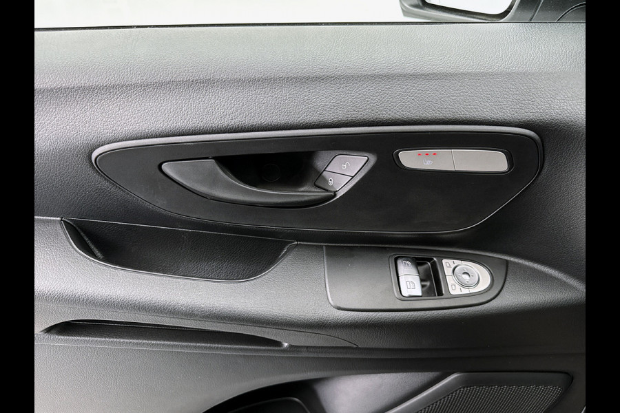 Mercedes-Benz Vito 116 CDI L2 Pro Led multibeam Achterklep Trekhaak Achteruitrijcamera Apple Carplay/Android Auto Betimmering Cruise Control Mercedes-Benz Vito 116 CDI L2 Pro Led multibeam Achterklep Trekhaak Achteruitrijcamera Apple Carplay/Android Auto Betimmering Cruise Control