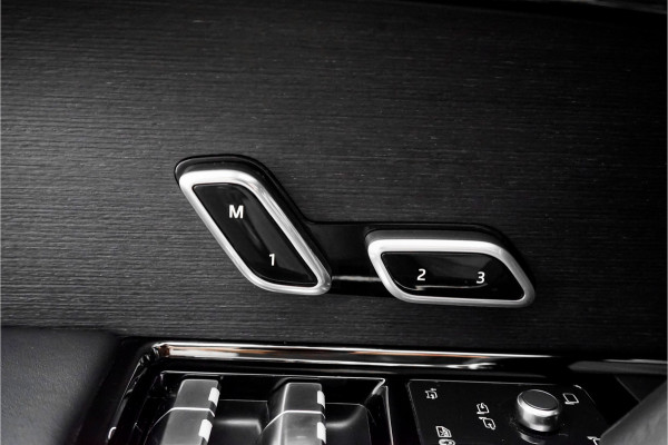 Land Rover Range Rover Sport 3.0 P510e First Edition 4WS Ventilatie HUD 360° ACC Meridian Land Rover Range Rover Sport 3.0 P510e First Edition 4WS Ventilatie HUD 360° ACC Meridian