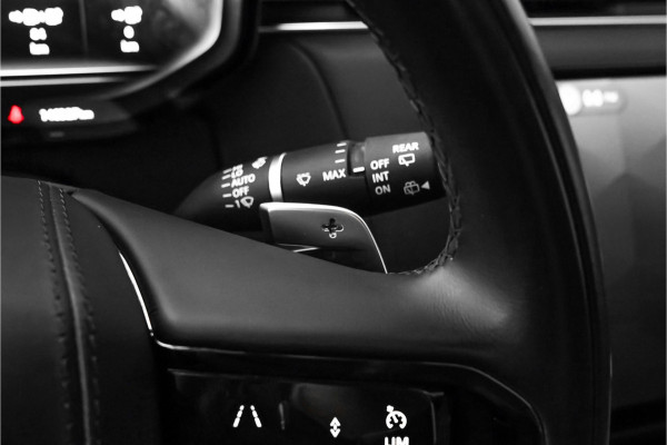 Land Rover Range Rover Sport 3.0 P510e First Edition 4WS Ventilatie HUD 360° ACC Meridian Land Rover Range Rover Sport 3.0 P510e First Edition 4WS Ventilatie HUD 360° ACC Meridian