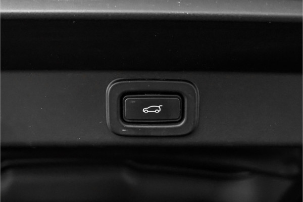 Land Rover Range Rover Sport 3.0 P510e First Edition 4WS Ventilatie HUD 360° ACC Meridian Land Rover Range Rover Sport 3.0 P510e First Edition 4WS Ventilatie HUD 360° ACC Meridian