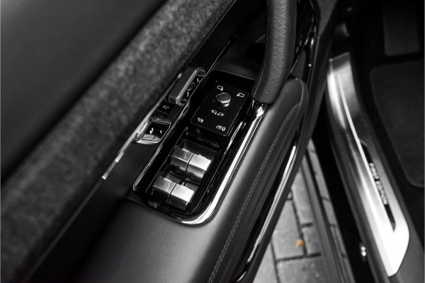 Land Rover Range Rover Sport 3.0 P510e First Edition 4WS Ventilatie HUD 360° ACC Meridian Land Rover Range Rover Sport 3.0 P510e First Edition 4WS Ventilatie HUD 360° ACC Meridian