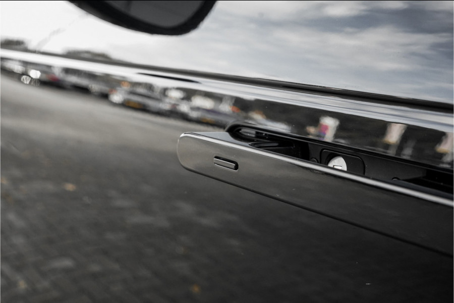 Land Rover Range Rover Sport 3.0 P510e First Edition 4WS Ventilatie HUD 360° ACC Meridian Land Rover Range Rover Sport 3.0 P510e First Edition 4WS Ventilatie HUD 360° ACC Meridian