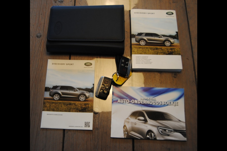 Land Rover Discovery Sport 2.0 TD4 HSE Luxury Land Rover Discovery Sport 2.0 TD4 HSE Luxury