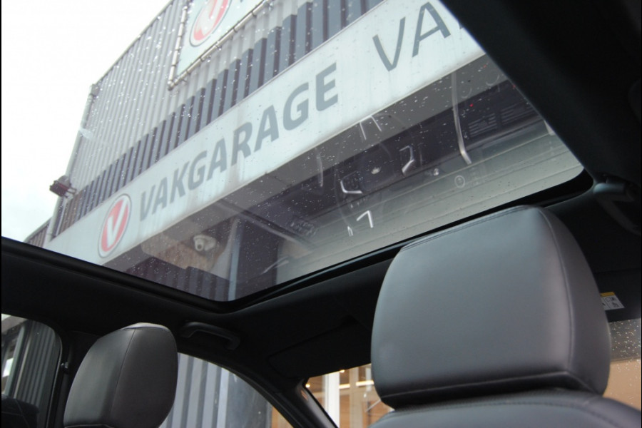 Land Rover Discovery Sport 2.0 TD4 HSE Luxury Land Rover Discovery Sport 2.0 TD4 HSE Luxury