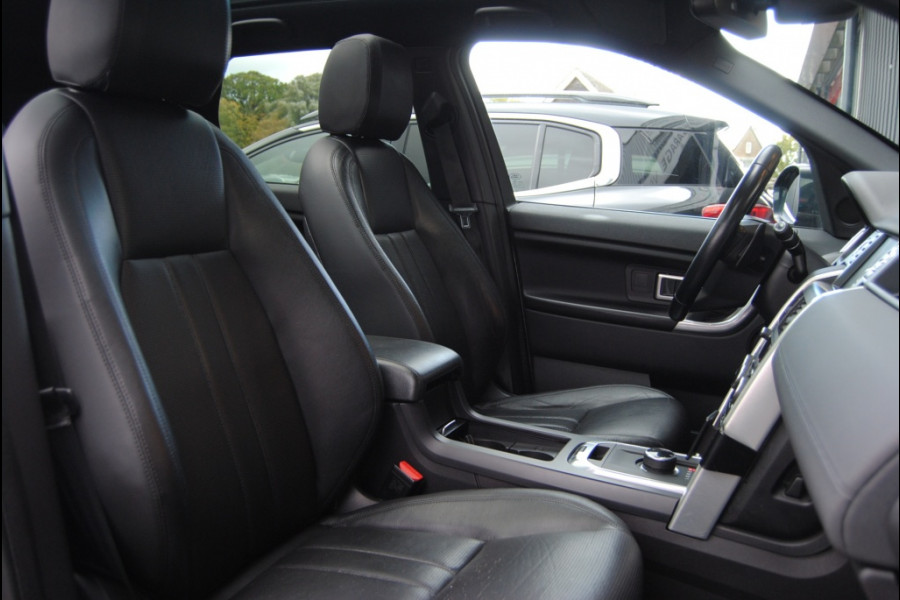 Land Rover Discovery Sport 2.0 TD4 HSE Luxury Land Rover Discovery Sport 2.0 TD4 HSE Luxury