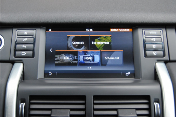 Land Rover Discovery Sport 2.0 TD4 HSE Luxury Land Rover Discovery Sport 2.0 TD4 HSE Luxury