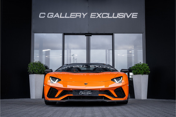 Lamborghini Aventador 6.5 V12 S - Arancio Atlas | Roadster | Lift | Personam + Carbon Package | Sensonum Lamborghini Aventador 6.5 V12 S - Arancio Atlas | Roadster | Lift | Personam + Carbon Package | Sensonum