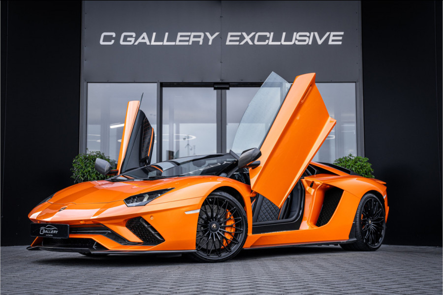 Lamborghini Aventador 6.5 V12 S - Arancio Atlas | Roadster | Lift | Personam + Carbon Package | Sensonum Lamborghini Aventador 6.5 V12 S - Arancio Atlas | Roadster | Lift | Personam + Carbon Package | Sensonum