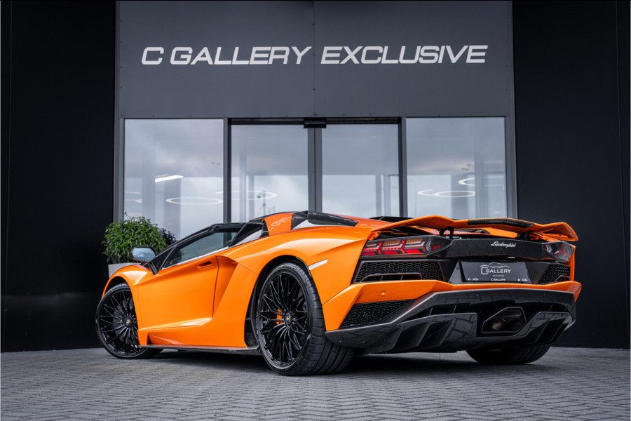 Lamborghini Aventador 6.5 V12 S - Arancio Atlas | Roadster | Lift | Personam + Carbon Package | Sensonum Lamborghini Aventador 6.5 V12 S - Arancio Atlas | Roadster | Lift | Personam + Carbon Package | Sensonum