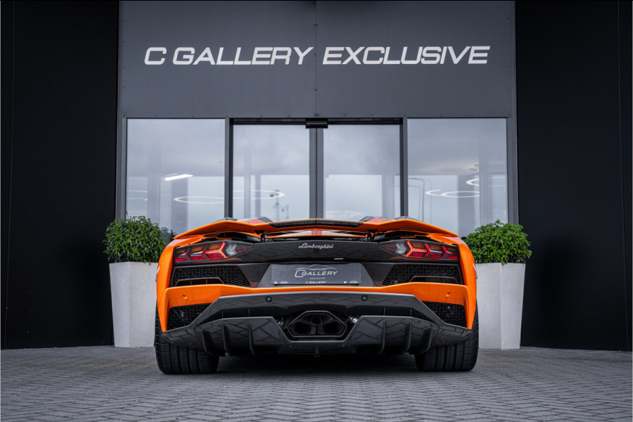 Lamborghini Aventador 6.5 V12 S - Arancio Atlas | Roadster | Lift | Personam + Carbon Package | Sensonum Lamborghini Aventador 6.5 V12 S - Arancio Atlas | Roadster | Lift | Personam + Carbon Package | Sensonum