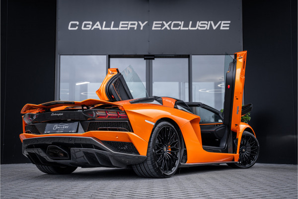 Lamborghini Aventador 6.5 V12 S - Arancio Atlas | Roadster | Lift | Personam + Carbon Package | Sensonum Lamborghini Aventador 6.5 V12 S - Arancio Atlas | Roadster | Lift | Personam + Carbon Package | Sensonum