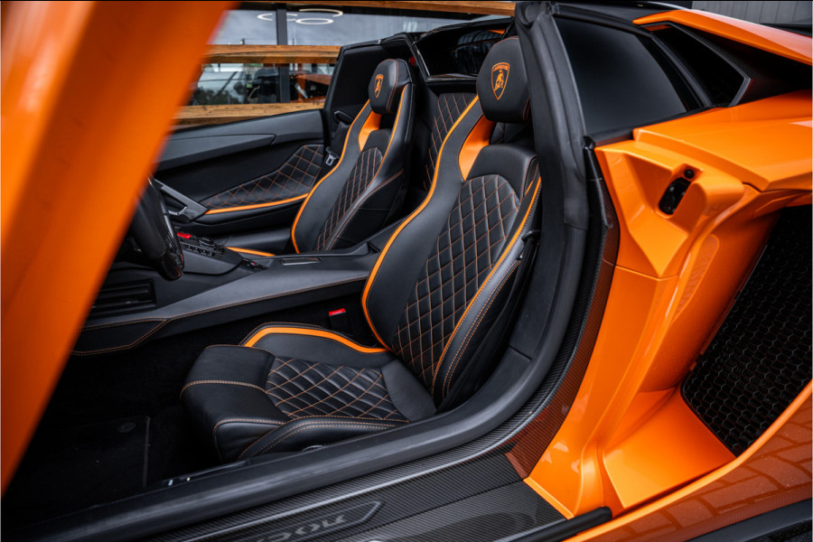 Lamborghini Aventador 6.5 V12 S - Arancio Atlas | Roadster | Lift | Personam + Carbon Package | Sensonum Lamborghini Aventador 6.5 V12 S - Arancio Atlas | Roadster | Lift | Personam + Carbon Package | Sensonum