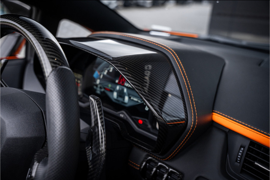 Lamborghini Aventador 6.5 V12 S - Arancio Atlas | Roadster | Lift | Personam + Carbon Package | Sensonum Lamborghini Aventador 6.5 V12 S - Arancio Atlas | Roadster | Lift | Personam + Carbon Package | Sensonum