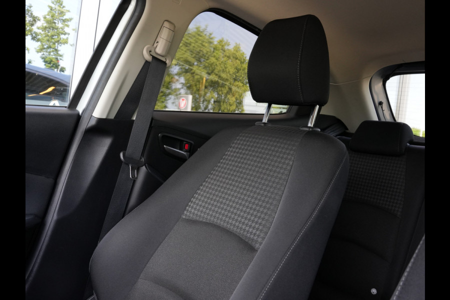 Mazda 2 1.5 Skyactiv-G Sport Selected | Navigatie | DAB | Android/Apple Carplay Mazda 2 1.5 Skyactiv-G Sport Selected | Navigatie | DAB | Android/Apple Carplay