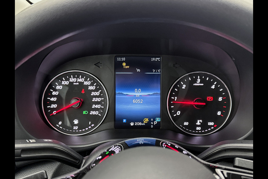 Mercedes-Benz Vito 116 CDI L2 Pro Parkeerpakket Achterklep Trekhaak Achteruitrijcamera Apple Carplay/Android Auto Betimmering Cruise Control