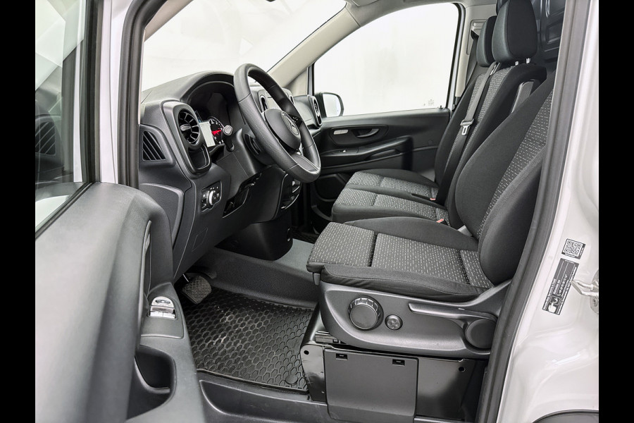 Mercedes-Benz Vito 116 CDI L2 Pro Parkeerpakket Achterklep Trekhaak Achteruitrijcamera Apple Carplay/Android Auto Betimmering Cruise Control