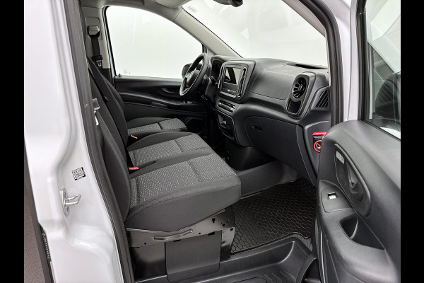 Mercedes-Benz Vito 116 CDI L2 Pro Parkeerpakket Achterklep Trekhaak Achteruitrijcamera Apple Carplay/Android Auto Betimmering Cruise Control