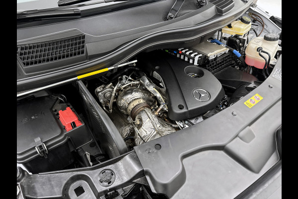 Mercedes-Benz Vito 116 CDI L2 Pro Parkeerpakket Achterklep Trekhaak Achteruitrijcamera Apple Carplay/Android Auto Betimmering Cruise Control