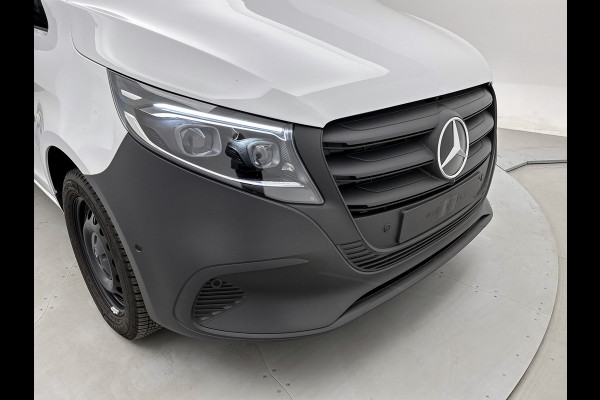Mercedes-Benz Vito 116 CDI L2 Pro Parkeerpakket Achterklep Trekhaak Achteruitrijcamera Apple Carplay/Android Auto Betimmering Cruise Control