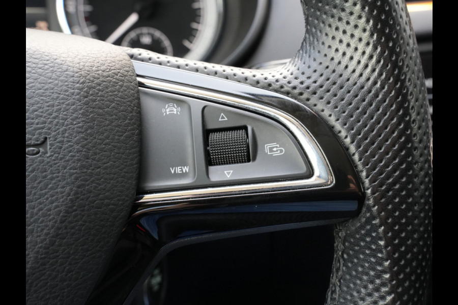 Škoda Octavia Combi 1.0 TSI Greentech Ambition Business | Navi | Trekhaak | Stoelverwarming