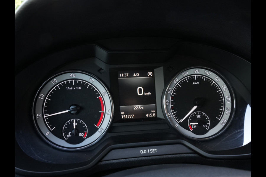 Škoda Octavia Combi 1.0 TSI Greentech Ambition Business | Navi | Trekhaak | Stoelverwarming