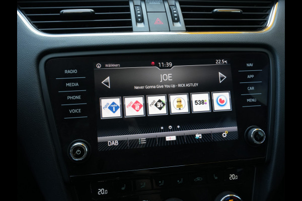 Škoda Octavia Combi 1.0 TSI Greentech Ambition Business | Navi | Trekhaak | Stoelverwarming