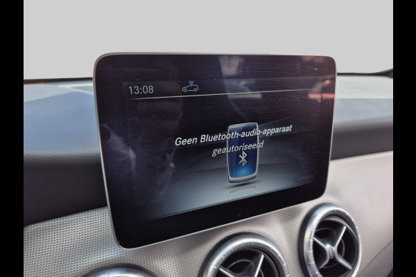 Mercedes-Benz CLA-Klasse Shooting Brake 180 Business Solution | schuifdak | halfleder | navigatie | stoelverwarming | trekhaak wegklapbaar Mercedes-Benz CLA-Klasse Shooting Brake 180 Business Solution | schuifdak | halfleder | navigatie | stoelverwarming | trekhaak wegklapbaar