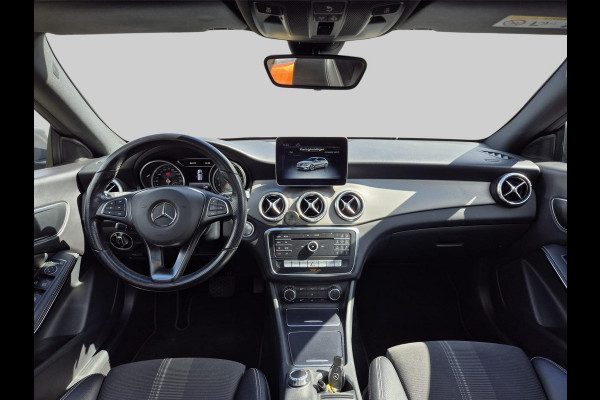 Mercedes-Benz CLA-Klasse Shooting Brake 180 Business Solution | schuifdak | halfleder | navigatie | stoelverwarming | trekhaak wegklapbaar Mercedes-Benz CLA-Klasse Shooting Brake 180 Business Solution | schuifdak | halfleder | navigatie | stoelverwarming | trekhaak wegklapbaar