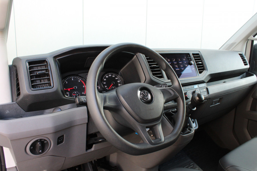 Volkswagen Crafter 35t 2.0 TDI L3H3 > Leer/Navi/Trekhaak/parkeersensoren...