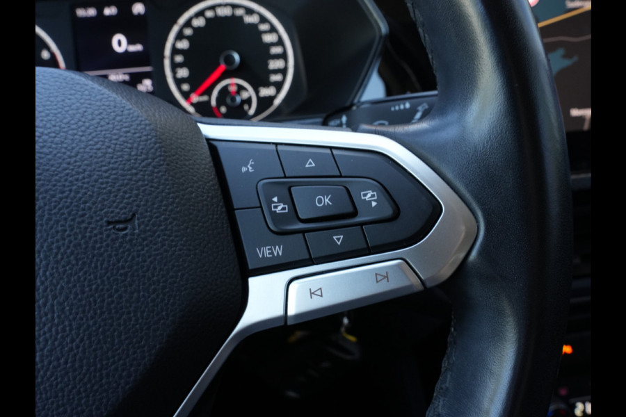 Volkswagen T-Cross 1.0 TSI Life Business | Navigatie | DAB | Adaptive Cruise | Climate Control