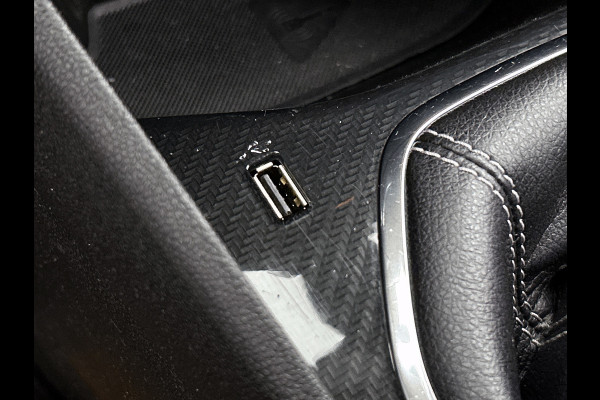 Ford Fiesta 1.0 EcoBoost ST-Line (NAVIGATIE, CARPLAY, LED, STUURBEDIENING, CLIMA, 1e EIGENAAR, GOED ONDERHOUDEN)