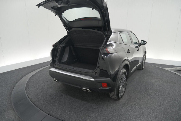 Peugeot 2008 PureTech 130 EAT8 Active | Parkeersensoren | Navigatie | Apple Carplay