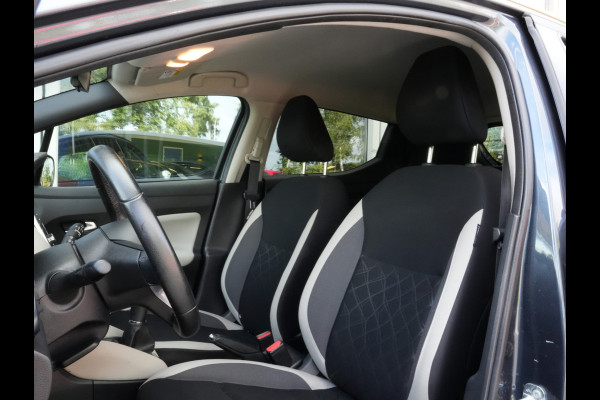 Nissan Micra 1.0 IG-T N-Connecta | Navigatie | DAB | Android/Apple Carplay Nissan Micra 1.0 IG-T N-Connecta | Navigatie | DAB | Android/Apple Carplay