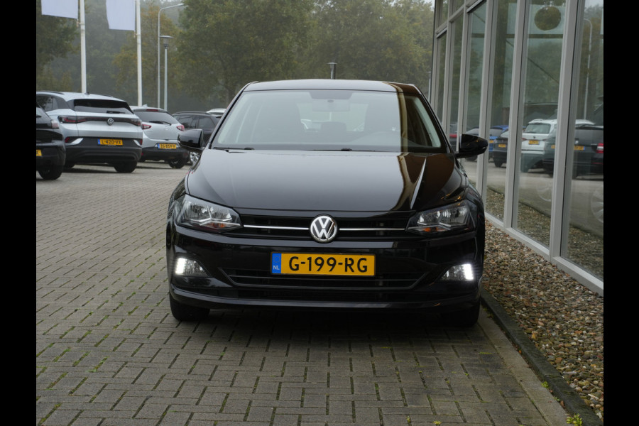 Volkswagen Polo 1.0 TSI Comfortline | Navigatie | Trekhaak | DAB | Adaptive Cruise Volkswagen Polo 1.0 TSI Comfortline | Navigatie | Trekhaak | DAB | Adaptive Cruise