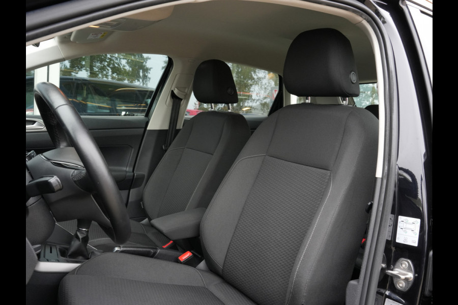 Volkswagen Polo 1.0 TSI Comfortline | Navigatie | Trekhaak | DAB | Adaptive Cruise Volkswagen Polo 1.0 TSI Comfortline | Navigatie | Trekhaak | DAB | Adaptive Cruise