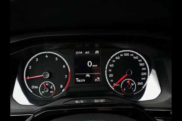Volkswagen Polo 1.0 TSI Comfortline | Navigatie | Trekhaak | DAB | Adaptive Cruise Volkswagen Polo 1.0 TSI Comfortline | Navigatie | Trekhaak | DAB | Adaptive Cruise