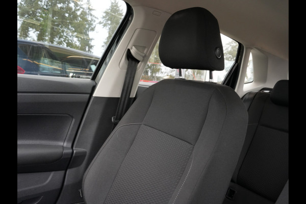 Volkswagen Polo 1.0 TSI Comfortline | Navigatie | Trekhaak | DAB | Adaptive Cruise Volkswagen Polo 1.0 TSI Comfortline | Navigatie | Trekhaak | DAB | Adaptive Cruise