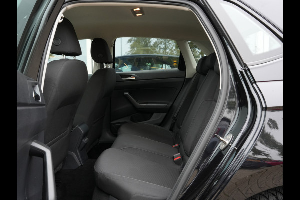 Volkswagen Polo 1.0 TSI Comfortline | Navigatie | Trekhaak | DAB | Adaptive Cruise Volkswagen Polo 1.0 TSI Comfortline | Navigatie | Trekhaak | DAB | Adaptive Cruise