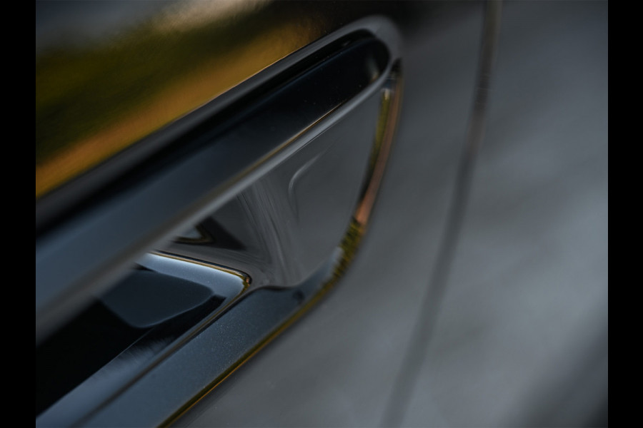 Audi A6 Avant 2.0 e-HYBRID QUATTRO S EDITION 299PK | S-SEATS | LUCHTVERING | PANORAMADAK | 360 CAMERA | EDITION ONE | B&O SOUND | HEAD-U