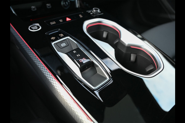 Audi A6 Avant 2.0 e-HYBRID QUATTRO S EDITION 299PK | S-SEATS | LUCHTVERING | PANORAMADAK | 360 CAMERA | EDITION ONE | B&O SOUND | HEAD-U